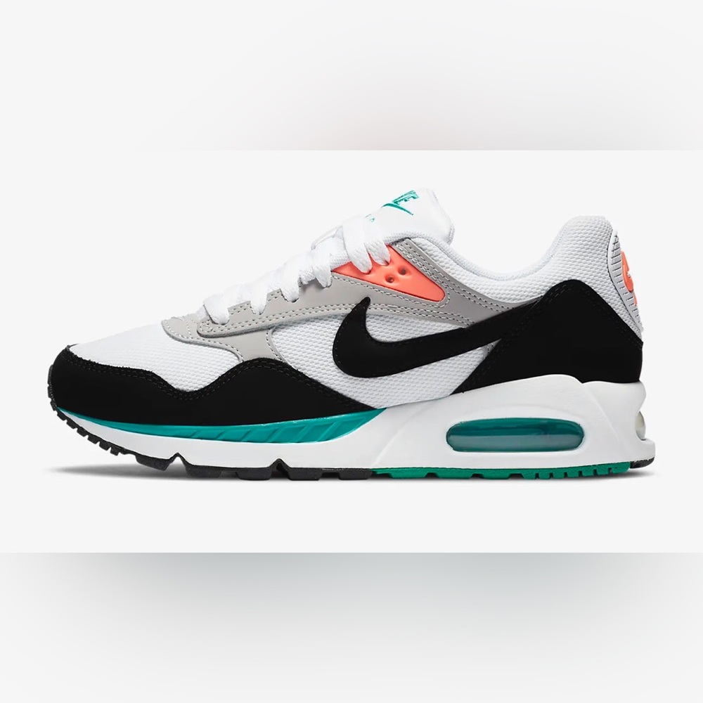 Nike Women’s Air Max Correlate